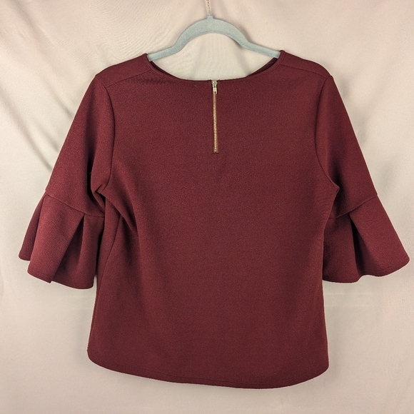 Green Envelope large burgundy blouse with gold zipper in back - Picture 4 of 8
